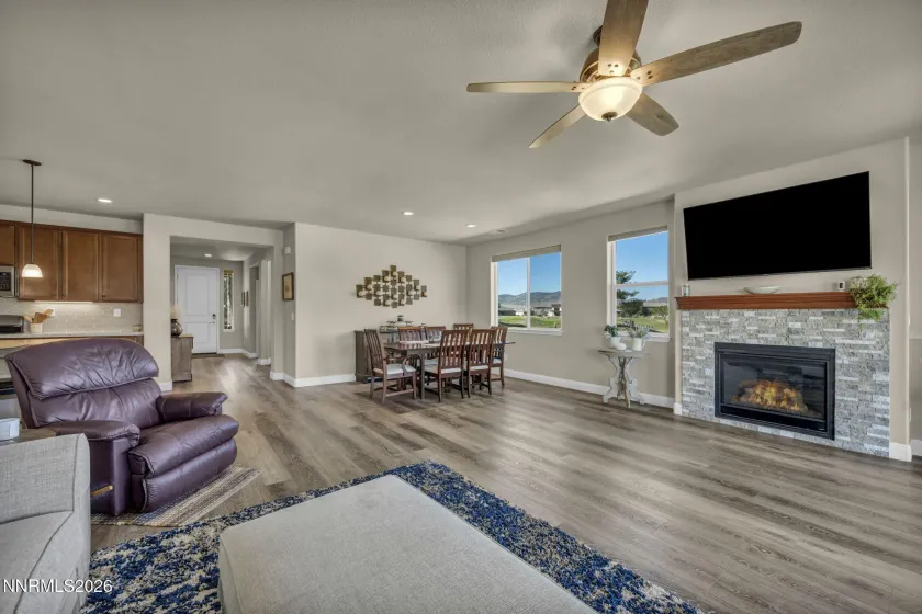 510 Stonehaven, Dayton, Nevada 89403, ,2 BathroomsBathrooms,Residential,Residential,Stonehaven,0,260010352