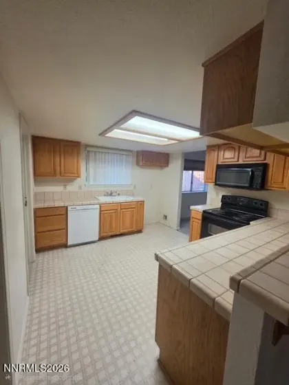 991 Sunnycrest, Carson City, Nevada 89705, 3 Bedrooms Bedrooms, ,2 BathroomsBathrooms,Residential,Residential,Sunnycrest,0,260010357