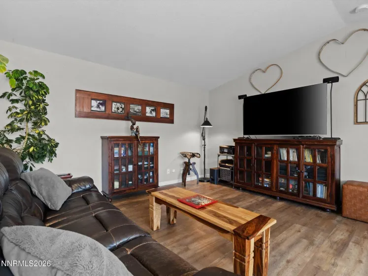 2910 Harding, Reno, Nevada 89503, 3 Bedrooms Bedrooms, ,2 BathroomsBathrooms,Residential,Residential,Harding,0,260010366