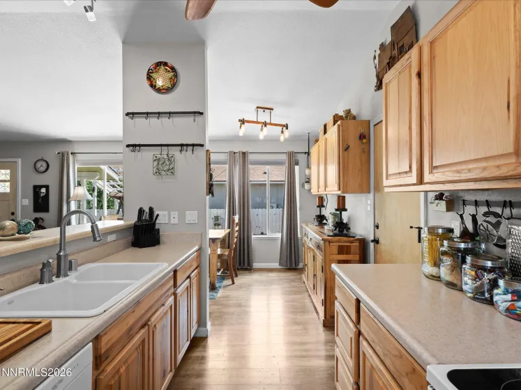 2910 Harding, Reno, Nevada 89503, 3 Bedrooms Bedrooms, ,2 BathroomsBathrooms,Residential,Residential,Harding,0,260010366