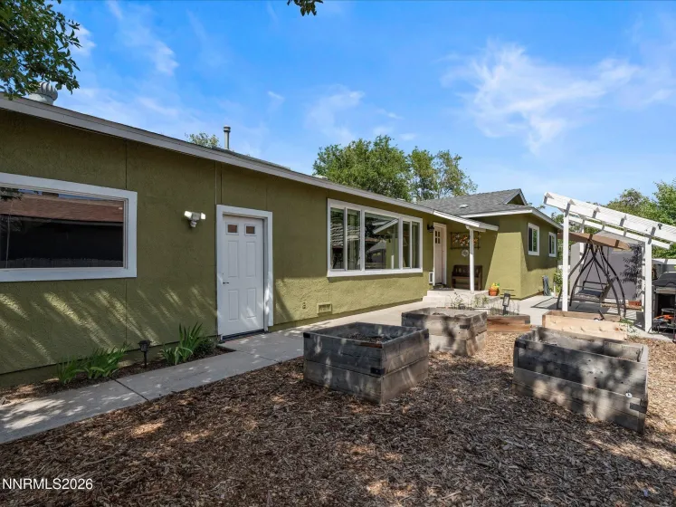 2910 Harding, Reno, Nevada 89503, 3 Bedrooms Bedrooms, ,2 BathroomsBathrooms,Residential,Residential,Harding,0,260010366