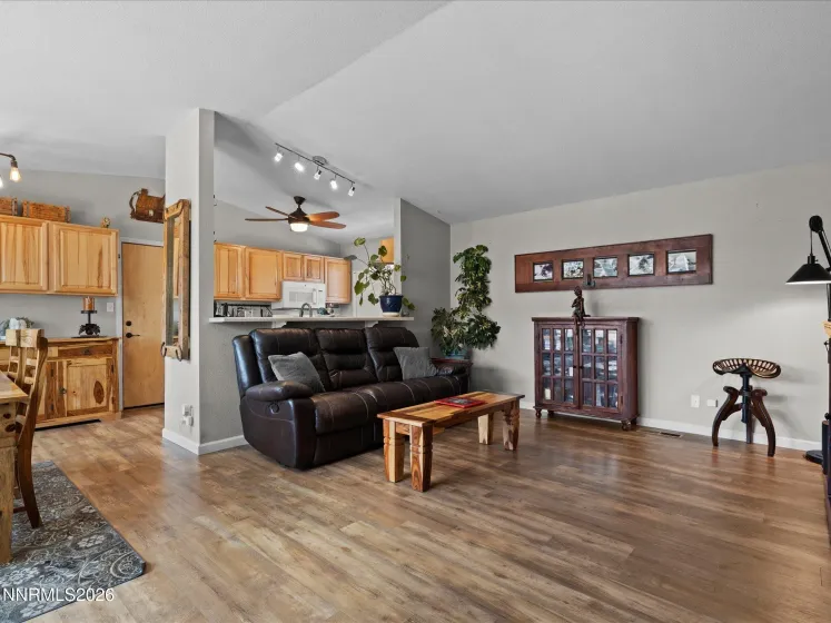 2910 Harding, Reno, Nevada 89503, 3 Bedrooms Bedrooms, ,2 BathroomsBathrooms,Residential,Residential,Harding,0,260010366