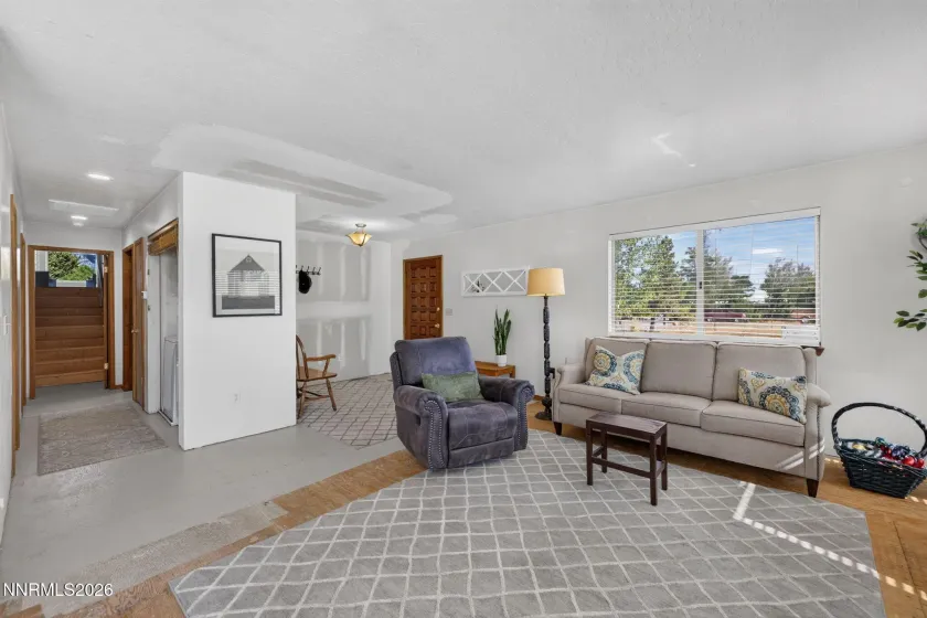 1101 Oro, Gardnerville, Nevada 89460, 3 Bedrooms Bedrooms, ,2 BathroomsBathrooms,Residential,Residential,Oro,0,260010361