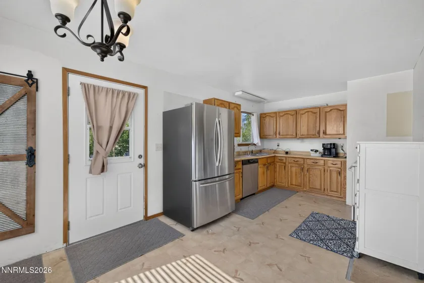 1101 Oro, Gardnerville, Nevada 89460, 3 Bedrooms Bedrooms, ,2 BathroomsBathrooms,Residential,Residential,Oro,0,260010361