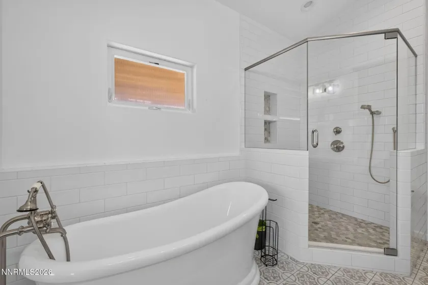 1101 Oro, Gardnerville, Nevada 89460, 3 Bedrooms Bedrooms, ,2 BathroomsBathrooms,Residential,Residential,Oro,0,260010361