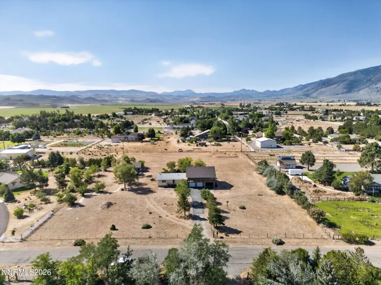 1101 Oro, Gardnerville, Nevada 89460, 3 Bedrooms Bedrooms, ,2 BathroomsBathrooms,Residential,Residential,Oro,0,260010361