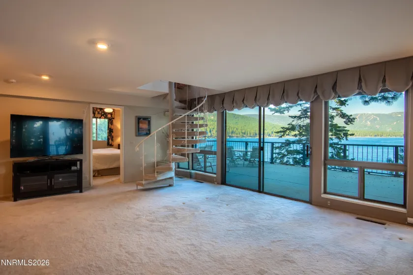 500 Gonowabie, Crystal Bay, Nevada 89402, 6 Bedrooms Bedrooms, ,4 BathroomsBathrooms,Residential,Residential,Gonowabie,0,260010367