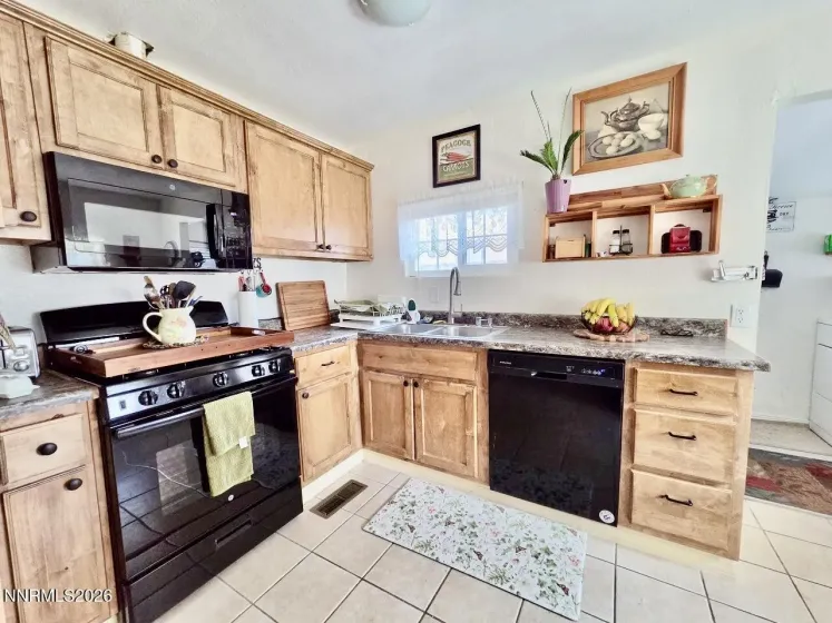 3155 Valley, Winnemucca, Nevada 89445, 4 Bedrooms Bedrooms, ,2 BathroomsBathrooms,Residential,Residential,Valley,0,260010368