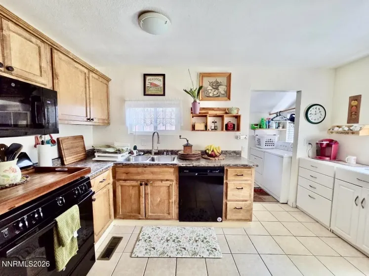 3155 Valley, Winnemucca, Nevada 89445, 4 Bedrooms Bedrooms, ,2 BathroomsBathrooms,Residential,Residential,Valley,0,260010368