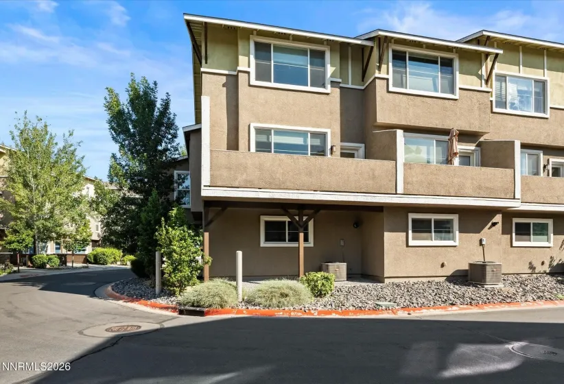 200 Mark Jeffrey, Reno, Nevada 89503, 3 Bedrooms Bedrooms, ,3 BathroomsBathrooms,Residential,Residential,Mark Jeffrey,0,260010369