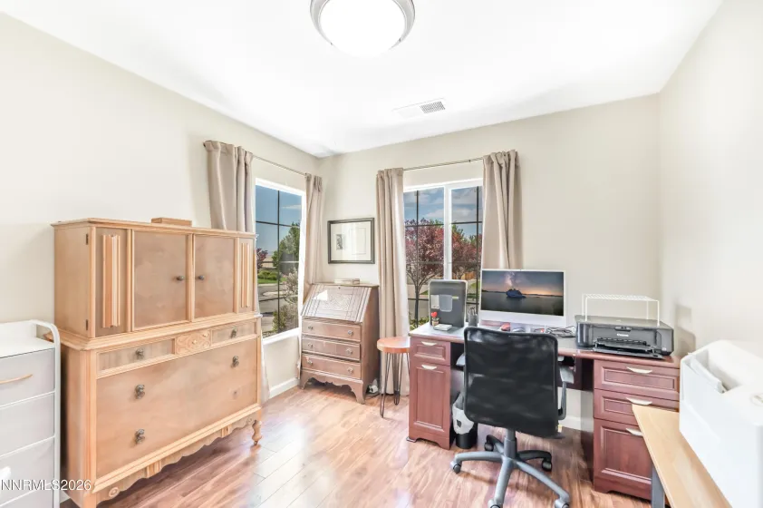 6930 Particles, Sparks, Nevada 89436, 3 Bedrooms Bedrooms, ,2 BathroomsBathrooms,Residential,Residential,Particles,0,260010373