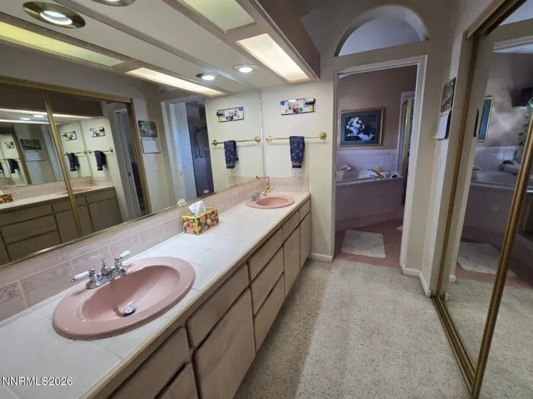 Primary Full Bathroom