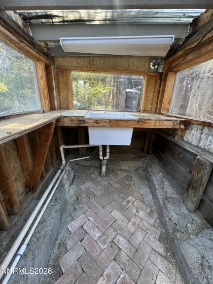 Greenhouse/Workshop