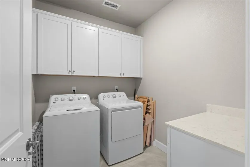 7101 Lemur Landing, Sparks, Nevada 89436, 4 Bedrooms Bedrooms, ,4 BathroomsBathrooms,Residential,Residential,Lemur Landing,0,260010388