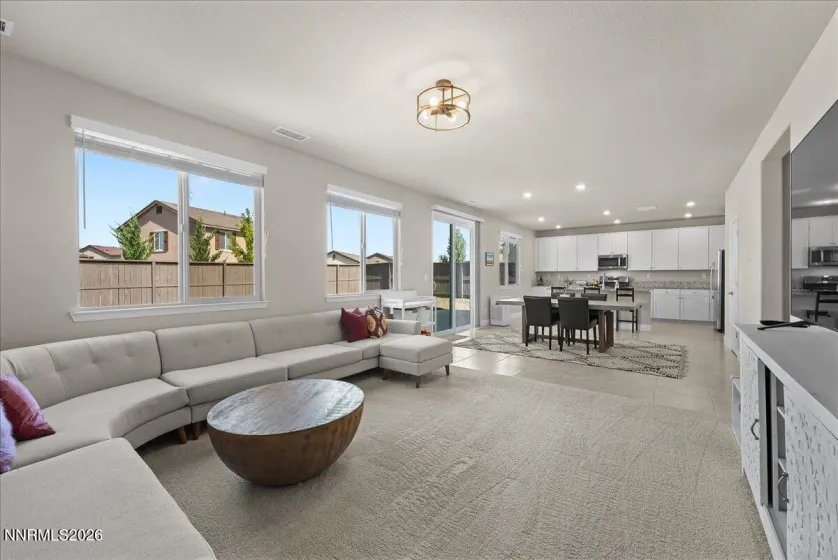 7101 Lemur Landing, Sparks, Nevada 89436, 4 Bedrooms Bedrooms, ,4 BathroomsBathrooms,Residential,Residential,Lemur Landing,0,260010388