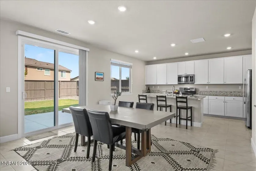 7101 Lemur Landing, Sparks, Nevada 89436, 4 Bedrooms Bedrooms, ,4 BathroomsBathrooms,Residential,Residential,Lemur Landing,0,260010388