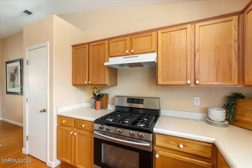 1315 Loma Verde, Reno, Nevada 89502, 2 Bedrooms Bedrooms, ,2 BathroomsBathrooms,Residential,Residential,Loma Verde,0,260010391