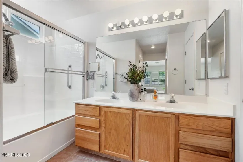 1315 Loma Verde, Reno, Nevada 89502, 2 Bedrooms Bedrooms, ,2 BathroomsBathrooms,Residential,Residential,Loma Verde,0,260010391