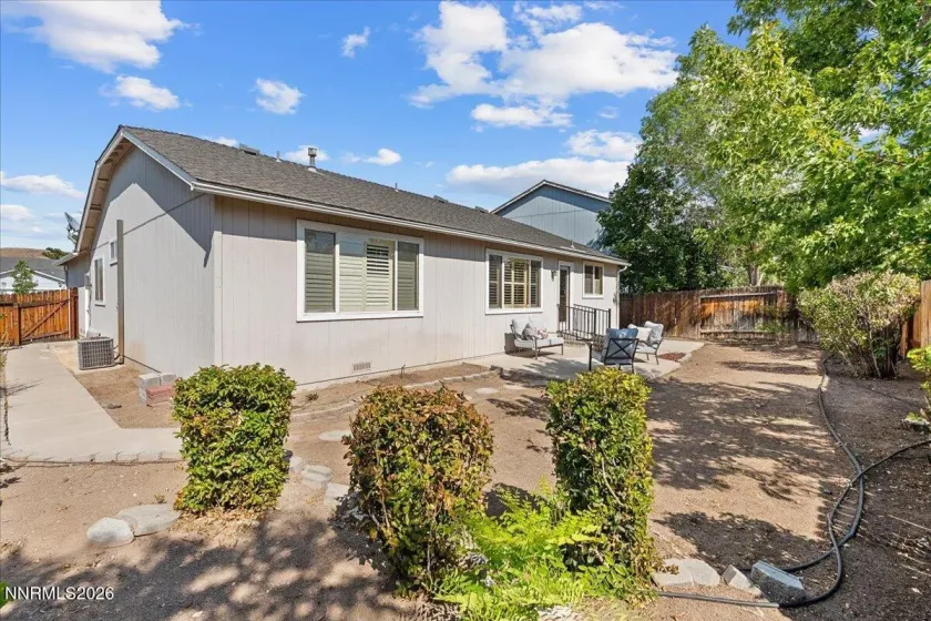 1315 Loma Verde, Reno, Nevada 89502, 2 Bedrooms Bedrooms, ,2 BathroomsBathrooms,Residential,Residential,Loma Verde,0,260010391