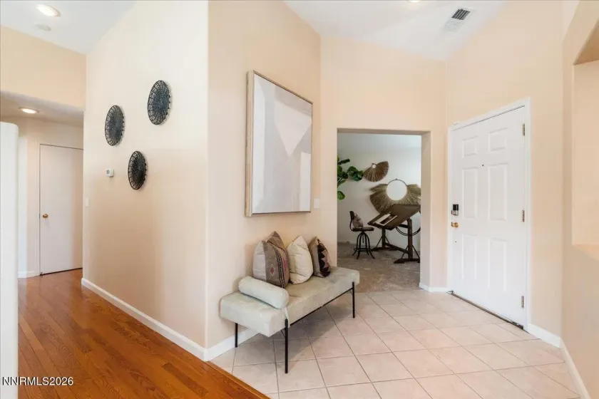 1315 Loma Verde, Reno, Nevada 89502, 2 Bedrooms Bedrooms, ,2 BathroomsBathrooms,Residential,Residential,Loma Verde,0,260010391