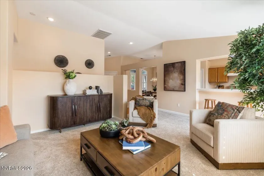 1315 Loma Verde, Reno, Nevada 89502, 2 Bedrooms Bedrooms, ,2 BathroomsBathrooms,Residential,Residential,Loma Verde,0,260010391