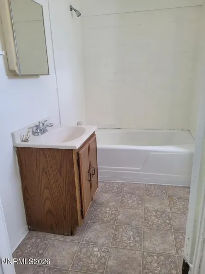 408 Monroe, Winnemucca, Nevada 89445, 1 Bedroom Bedrooms, ,1 BathroomBathrooms,Residential,Residential,Monroe,0,260010392