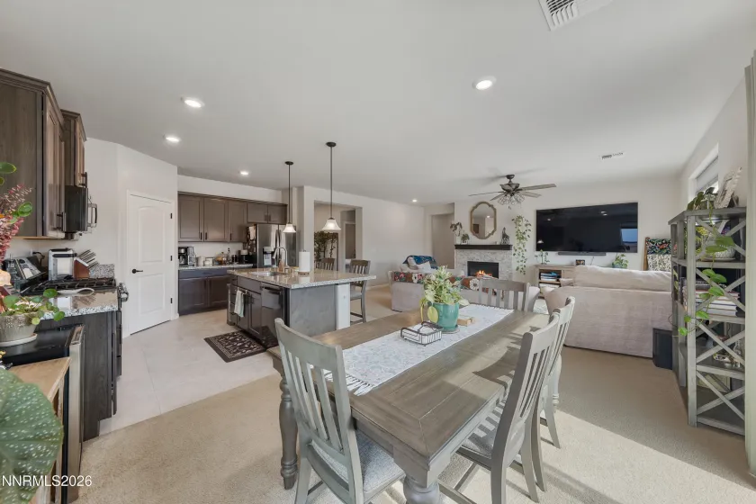 2070 Jordan Mdws, Spanish Springs, Nevada 89441, 3 Bedrooms Bedrooms, ,2 BathroomsBathrooms,Residential,Residential,Jordan Mdws,0,260010393