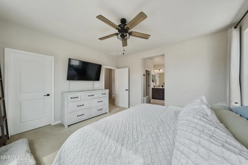2070 Jordan Mdws, Spanish Springs, Nevada 89441, 3 Bedrooms Bedrooms, ,2 BathroomsBathrooms,Residential,Residential,Jordan Mdws,0,260010393