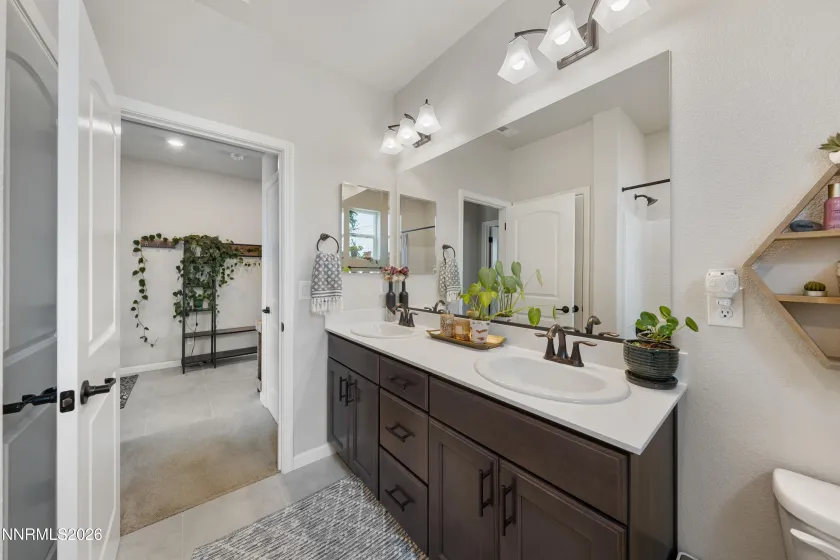 2070 Jordan Mdws, Spanish Springs, Nevada 89441, 3 Bedrooms Bedrooms, ,2 BathroomsBathrooms,Residential,Residential,Jordan Mdws,0,260010393