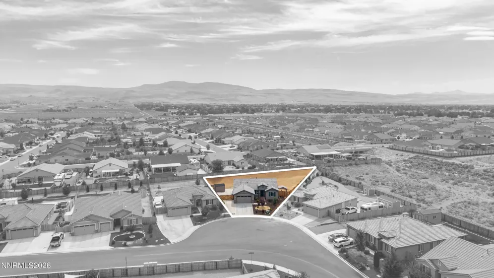 2070 Jordan Mdws, Spanish Springs, Nevada 89441, 3 Bedrooms Bedrooms, ,2 BathroomsBathrooms,Residential,Residential,Jordan Mdws,0,260010393