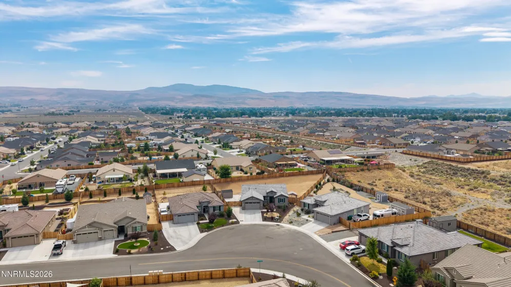 2070 Jordan Mdws, Spanish Springs, Nevada 89441, 3 Bedrooms Bedrooms, ,2 BathroomsBathrooms,Residential,Residential,Jordan Mdws,0,260010393
