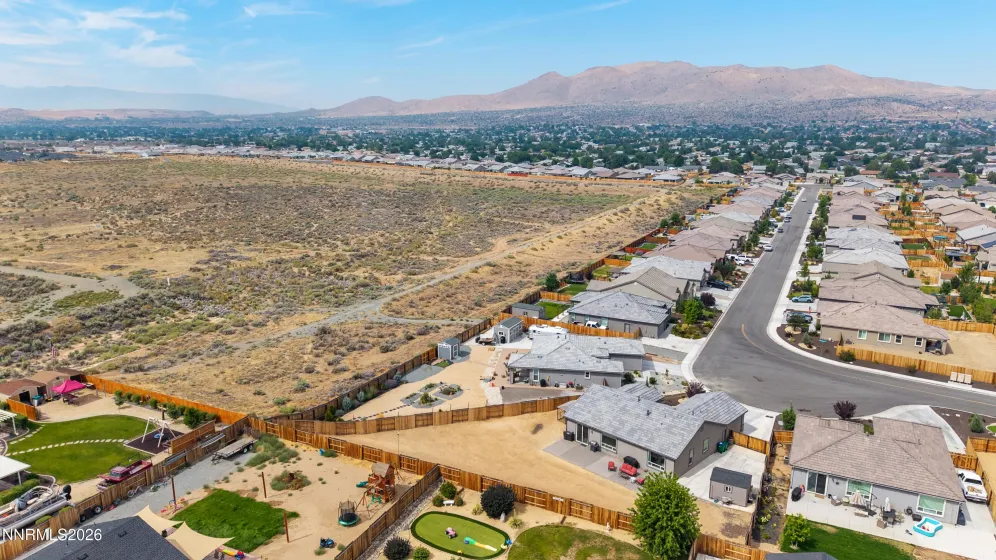 2070 Jordan Mdws, Spanish Springs, Nevada 89441, 3 Bedrooms Bedrooms, ,2 BathroomsBathrooms,Residential,Residential,Jordan Mdws,0,260010393