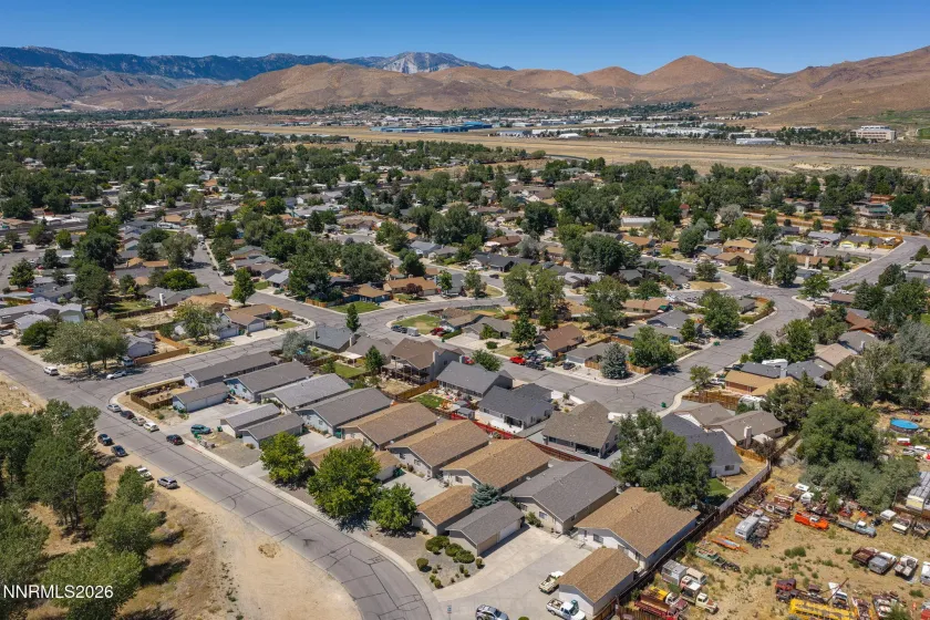 4240 Sherman, Carson City, Nevada 89706, 8 Bedrooms Bedrooms, ,1106 BathroomsBathrooms,Residential Income,Residential,Sherman,0,260010400