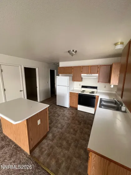 4240 Sherman, Carson City, Nevada 89706, 8 Bedrooms Bedrooms, ,1106 BathroomsBathrooms,Residential Income,Residential,Sherman,0,260010400