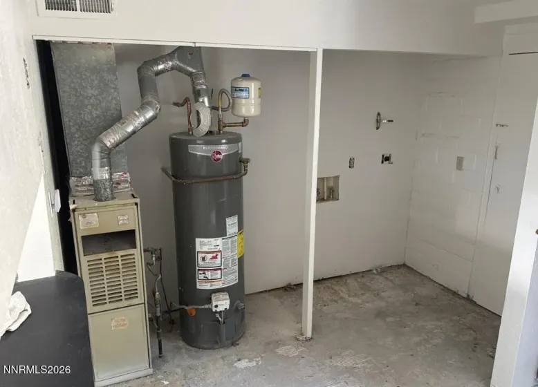 1412 9th, Reno, Nevada 89512, 2 Bedrooms Bedrooms, ,1 BathroomBathrooms,Residential,Residential,9th,0,260010406