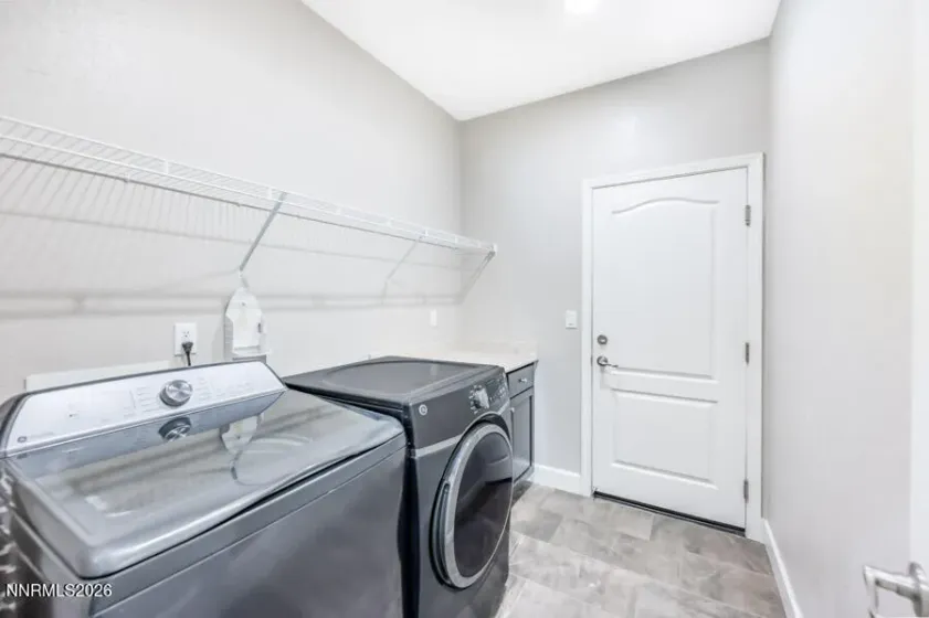 10742 Ridgebrook, Reno, Nevada 89521, 4 Bedrooms Bedrooms, ,2 BathroomsBathrooms,Residential,Residential,Ridgebrook,0,260010412