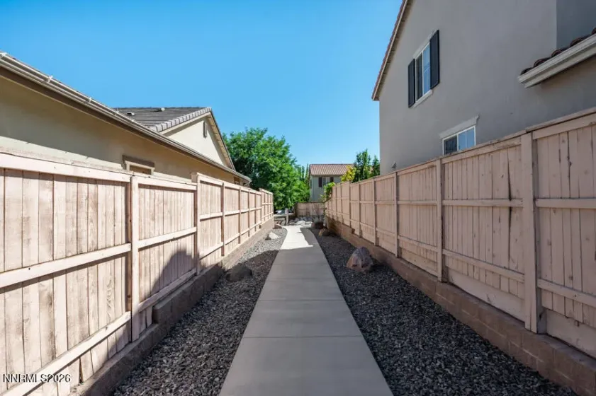 10742 Ridgebrook, Reno, Nevada 89521, 4 Bedrooms Bedrooms, ,2 BathroomsBathrooms,Residential,Residential,Ridgebrook,0,260010412