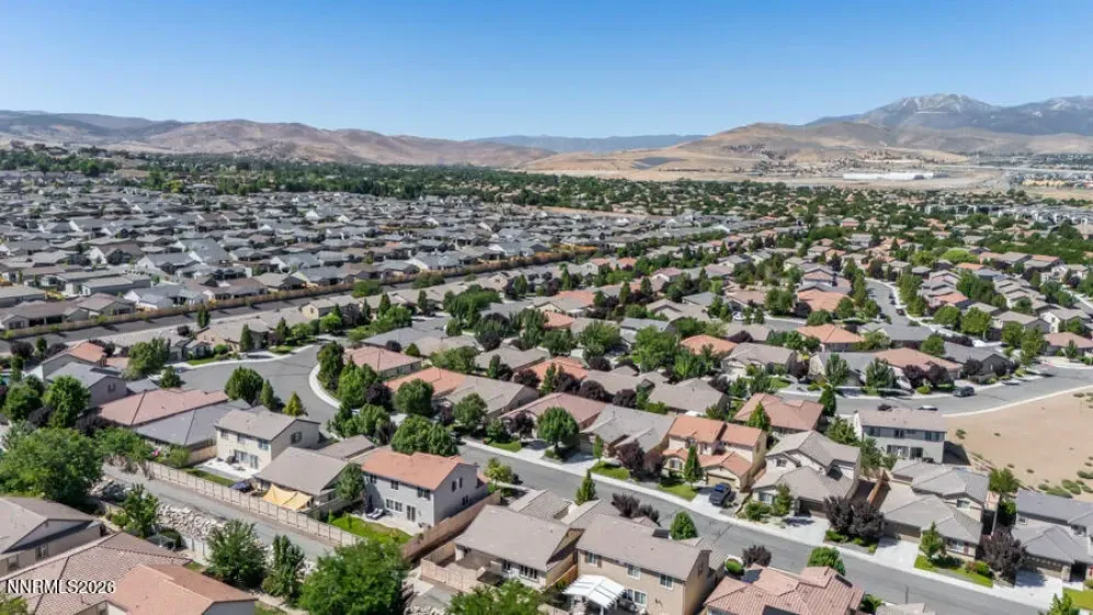 10742 Ridgebrook, Reno, Nevada 89521, 4 Bedrooms Bedrooms, ,2 BathroomsBathrooms,Residential,Residential,Ridgebrook,0,260010412