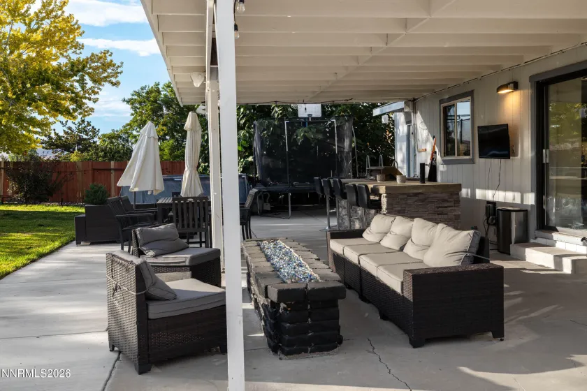 5265 Santa Rosa, Sparks, Nevada 89436, 4 Bedrooms Bedrooms, ,3 BathroomsBathrooms,Residential,Residential,Santa Rosa,0,260010426