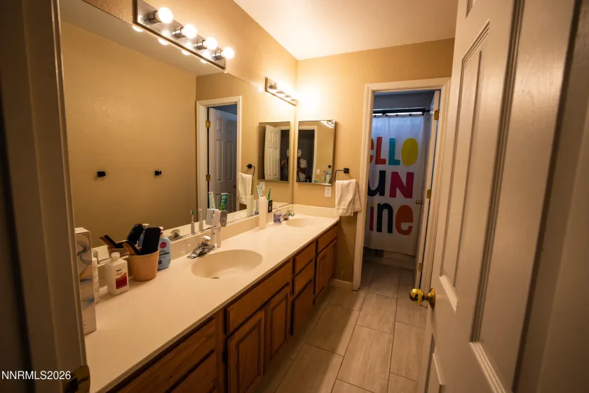 5265 Santa Rosa, Sparks, Nevada 89436, 4 Bedrooms Bedrooms, ,3 BathroomsBathrooms,Residential,Residential,Santa Rosa,0,260010426
