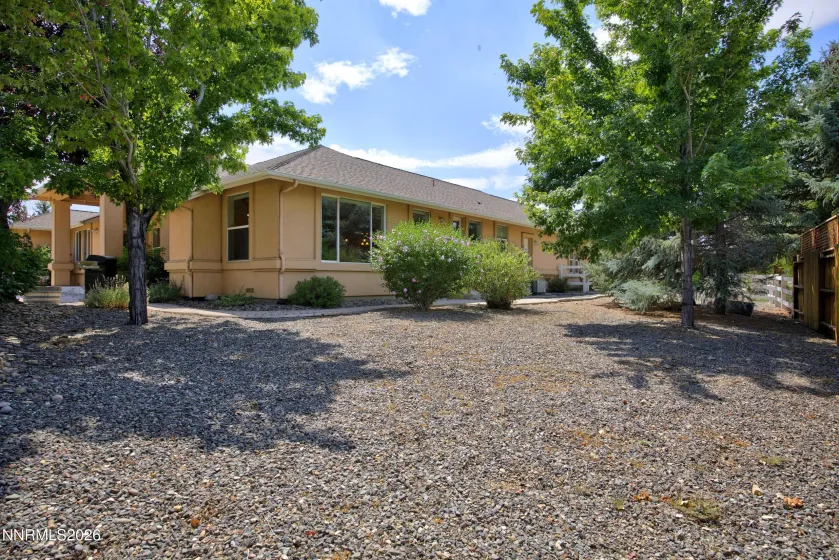 1198 Sierra Vista, Gardnerville, Nevada 89460, 3 Bedrooms Bedrooms, ,3 BathroomsBathrooms,Residential,Residential,Sierra Vista,0,260010428
