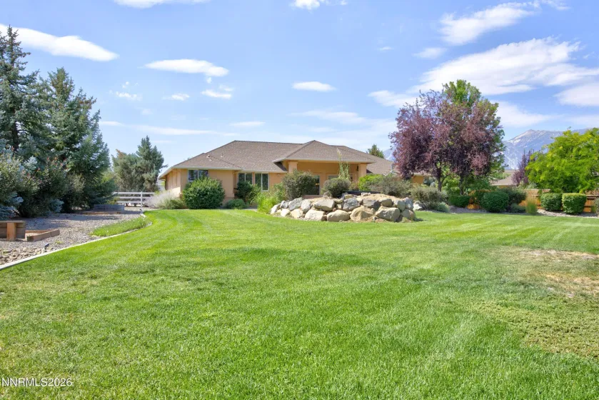 1198 Sierra Vista, Gardnerville, Nevada 89460, 3 Bedrooms Bedrooms, ,3 BathroomsBathrooms,Residential,Residential,Sierra Vista,0,260010428