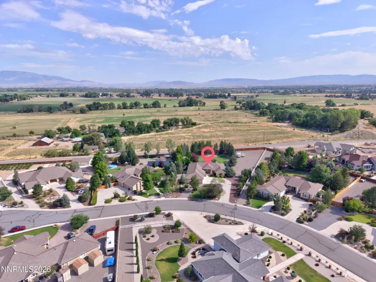 1198 Sierra Vista, Gardnerville, Nevada 89460, 3 Bedrooms Bedrooms, ,3 BathroomsBathrooms,Residential,Residential,Sierra Vista,0,260010428