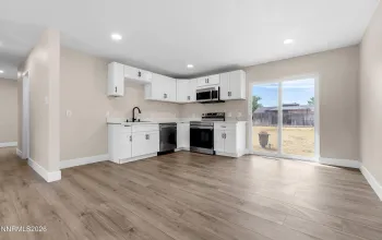 1585 Greenbrae, Sparks, Nevada 89431, 3 Bedrooms Bedrooms, ,2 BathroomsBathrooms,Residential,Residential,Greenbrae,0,260010431