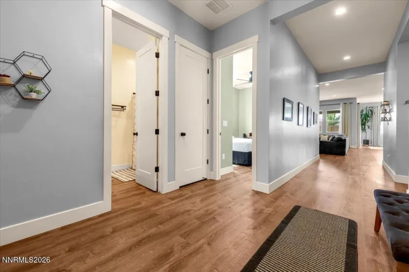 2161 Portneuf, Sparks, Nevada 89436, 4 Bedrooms Bedrooms, ,3 BathroomsBathrooms,Residential,Residential,Portneuf,0,260010434