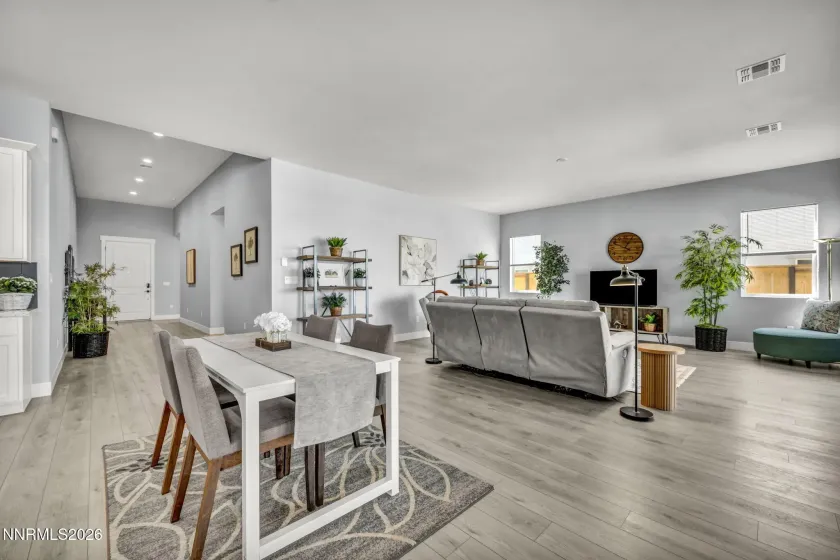 11599 Vinegar Peak, Spanish Springs, Nevada 89441, 5 Bedrooms Bedrooms, ,4 BathroomsBathrooms,Residential,Residential,Vinegar Peak,0,260010437