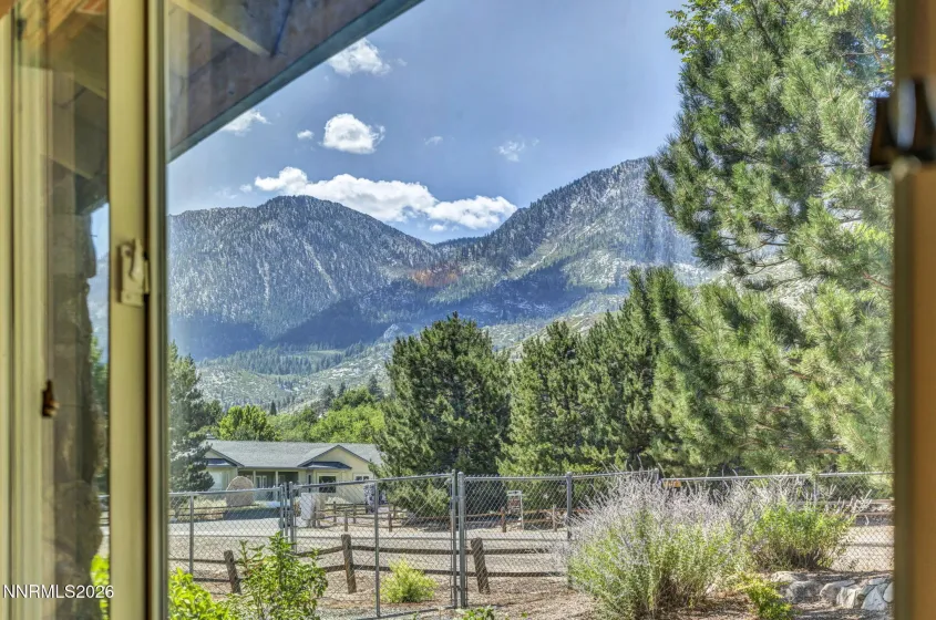 274 Beverly, Gardnerville, Nevada 89460, 3 Bedrooms Bedrooms, ,2 BathroomsBathrooms,Residential,Residential,Beverly,0,260010438
