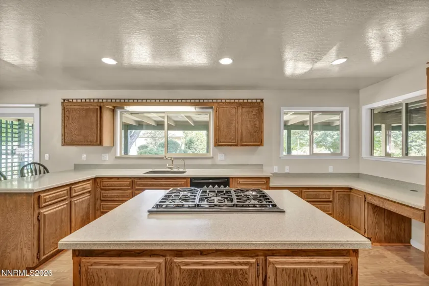 274 Beverly, Gardnerville, Nevada 89460, 3 Bedrooms Bedrooms, ,2 BathroomsBathrooms,Residential,Residential,Beverly,0,260010438