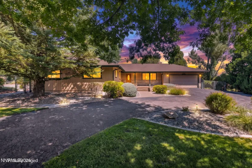 274 Beverly, Gardnerville, Nevada 89460, 3 Bedrooms Bedrooms, ,2 BathroomsBathrooms,Residential,Residential,Beverly,0,260010438