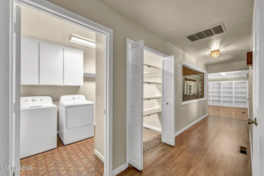 274 Beverly, Gardnerville, Nevada 89460, 3 Bedrooms Bedrooms, ,2 BathroomsBathrooms,Residential,Residential,Beverly,0,260010438